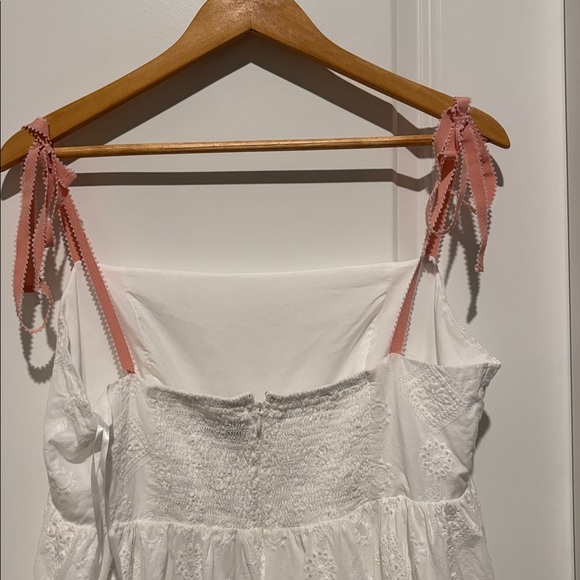 Petal & Pup Odessa Maxi Dress - Picture 9 of 10